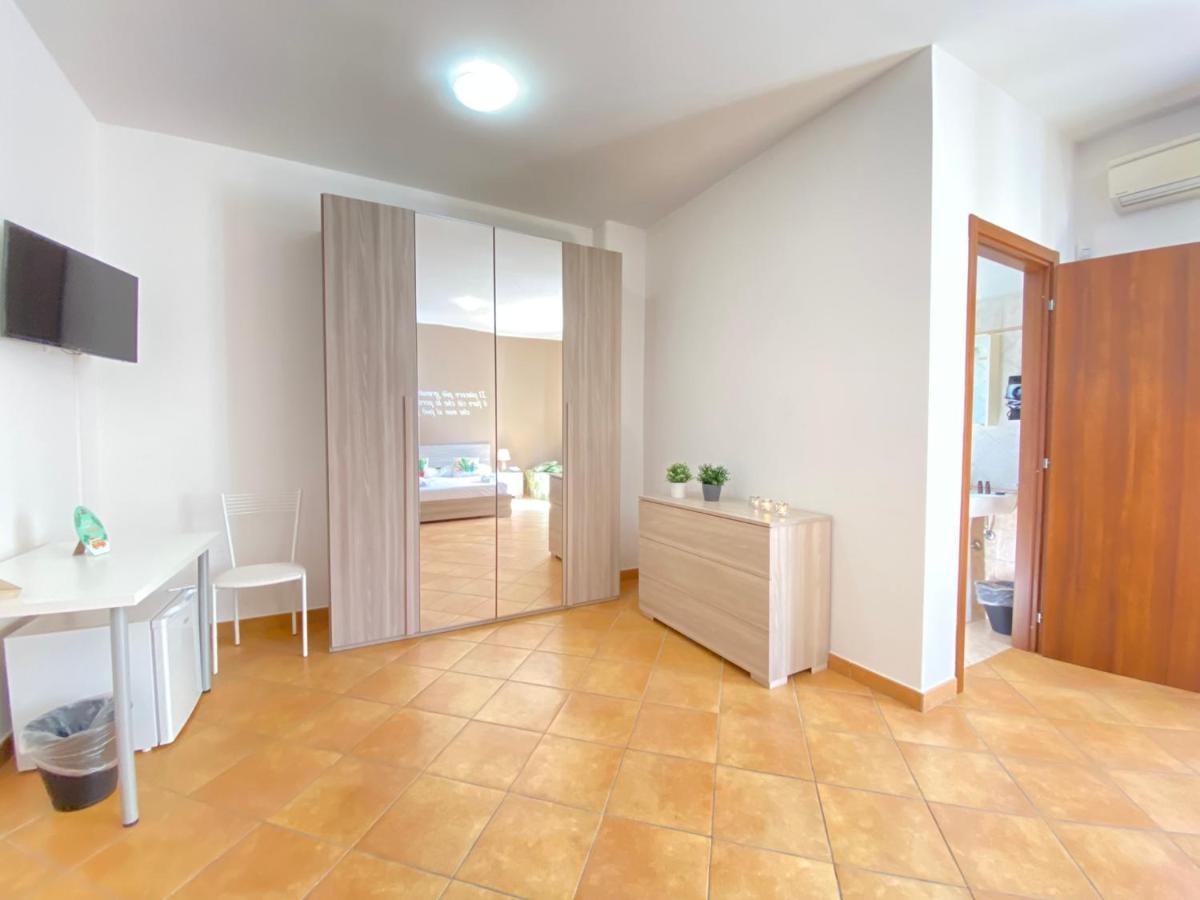 Maison Soleil Guest House גאליפולי מראה חיצוני תמונה